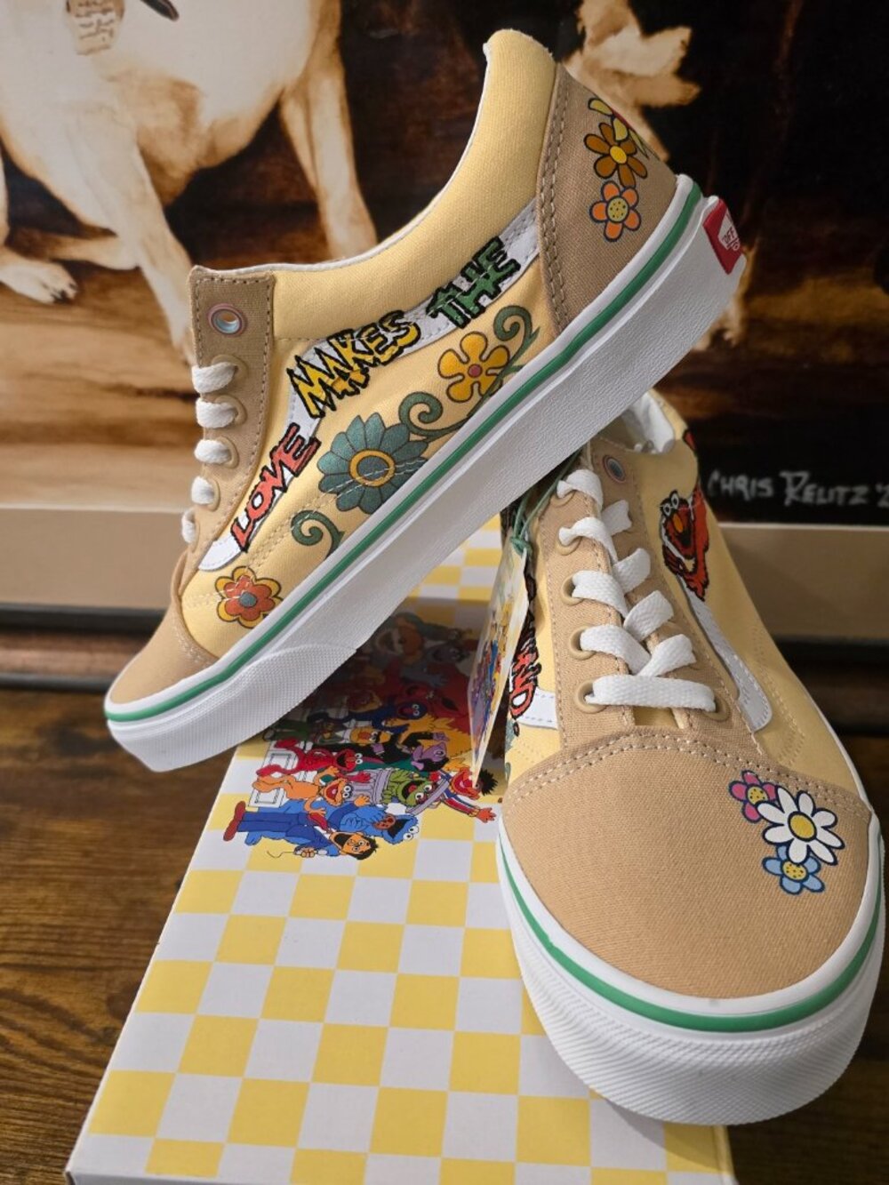 VANS x Sesame Street Elmo Old Skool Sneakers Shoes Women's Sz 7.5 US NEW RARE - Picture 5 of 16